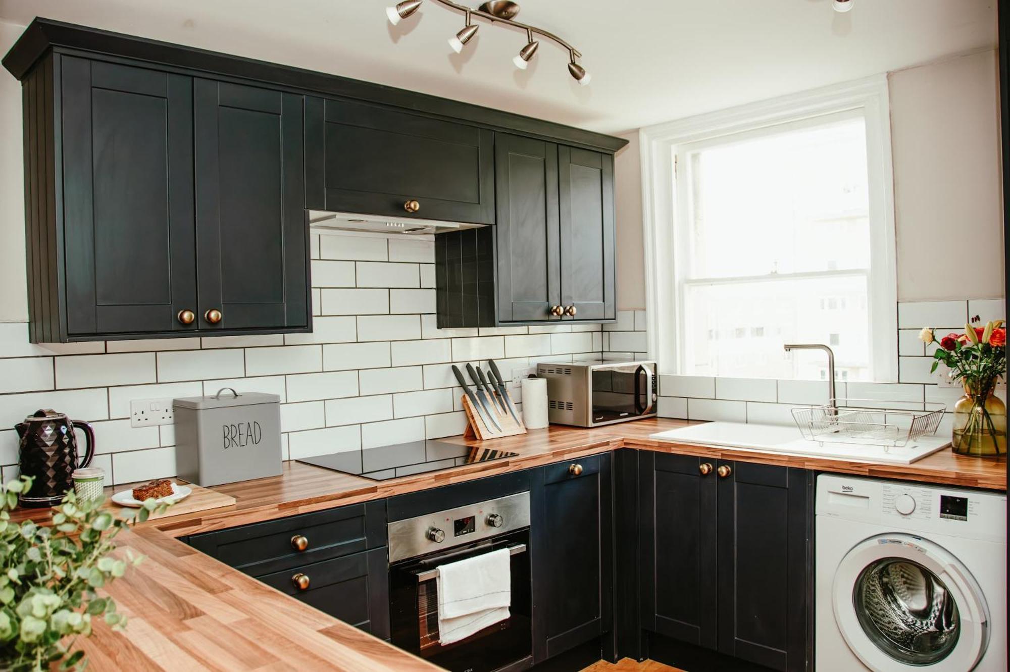 באת' Beautiful Character 3 Bed City Centre Apartment מראה חיצוני תמונה